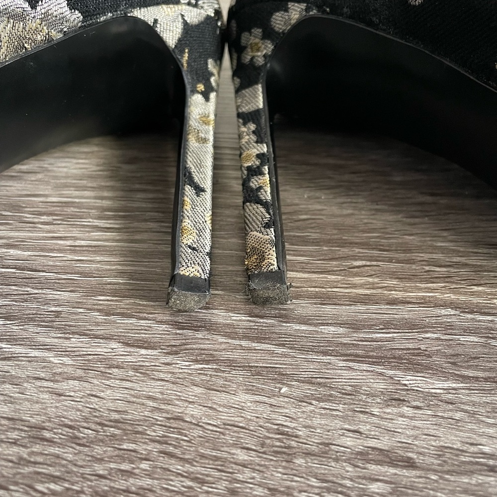 Nine West floral heels - Picture 6 of 6